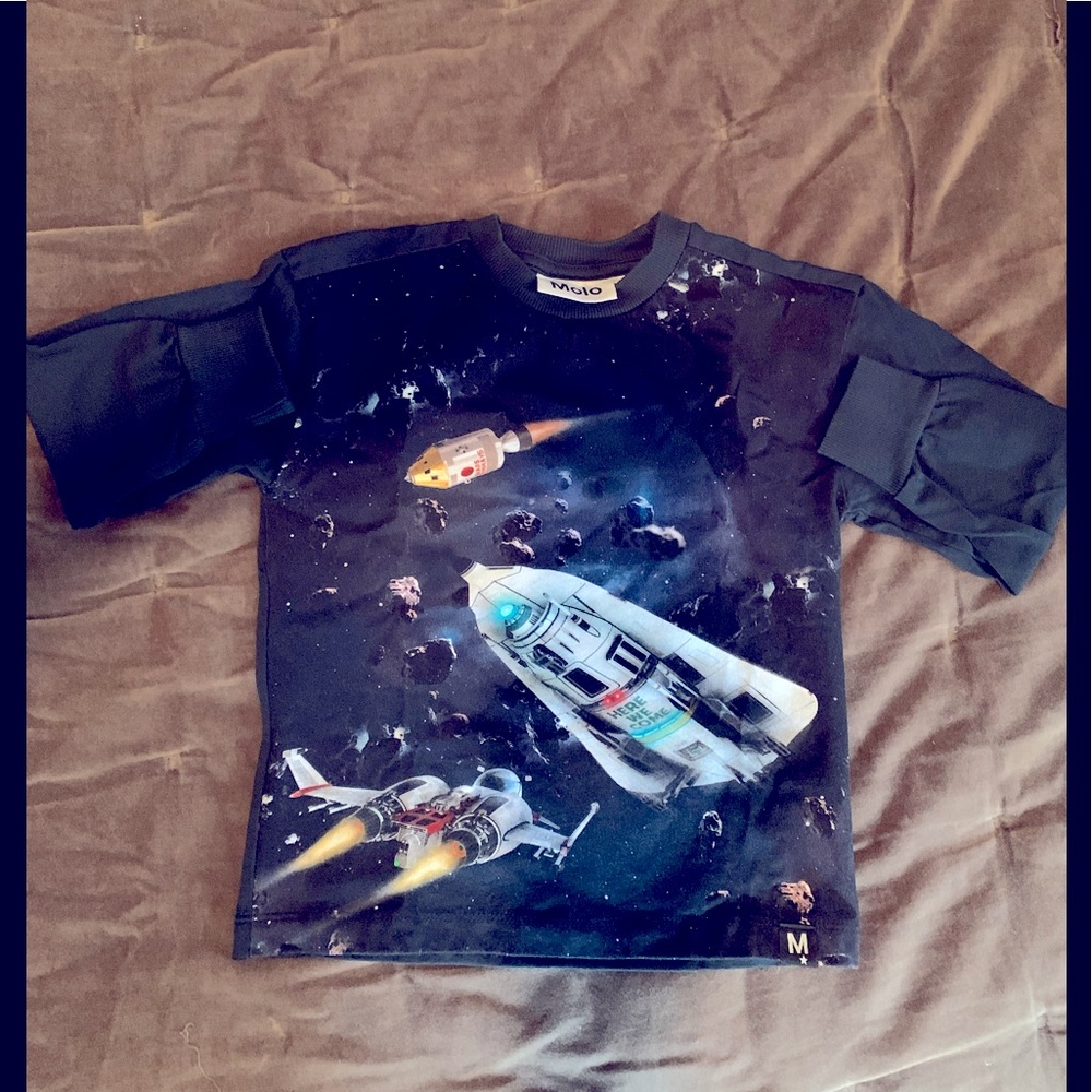Molo long sleeve shirt